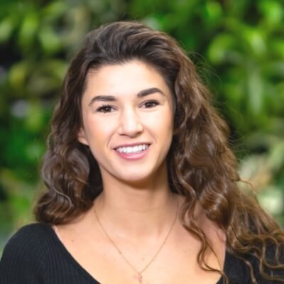 jenn - business administrator